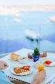 Gillieru Harbour Hotel