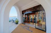 Gillieru Harbour Hotel