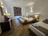Hotel Alba Torre Maura