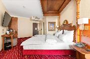 King's Hotel First Class