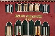 Tre Archi