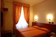 Hotel Dina