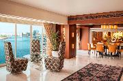 Sheraton Dubai Creek Hotel & Towers