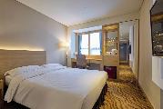 Summit Hotel