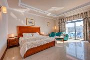 Paradise Bay Resort