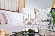 Constantinou Bros Pioneer Beach Hotel (Adults only)