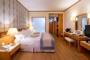 Constantinou Bros Pioneer Beach Hotel (Adults only)