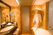 Constantinou Bros Pioneer Beach Hotel (Adults only)