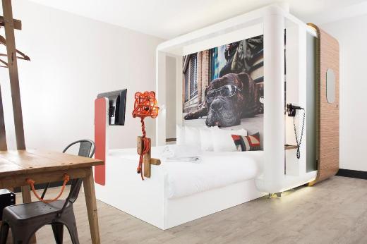 The Corner Hotel, London City