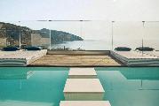 Zeus Eleva Miraya (Adults only)