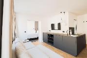 Bob W Munich Schwabing