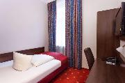 Centro National Frankfurt, Trademark Collection by Wyndham
