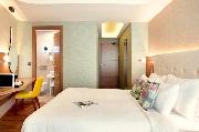 Zeus Essence Wyndham Athens Residence