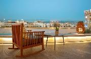Zeus Essence Wyndham Athens Residence