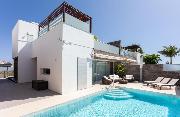 Luxury Bkm in Playa Del Duque